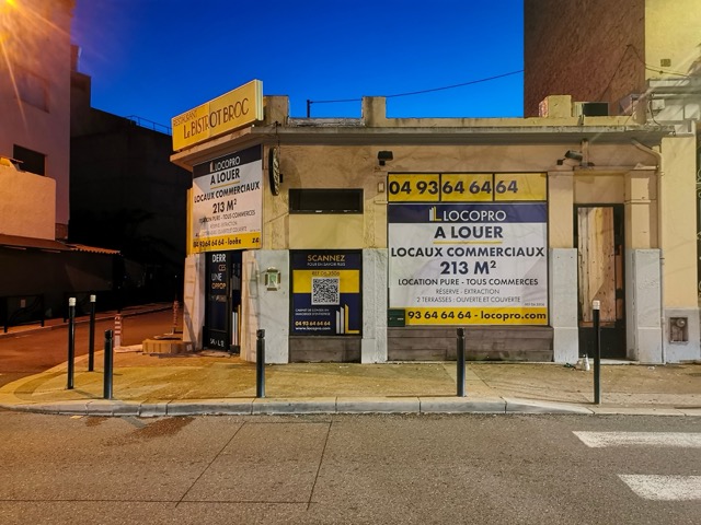 NOUVELLE SIGNATURE À CANNES