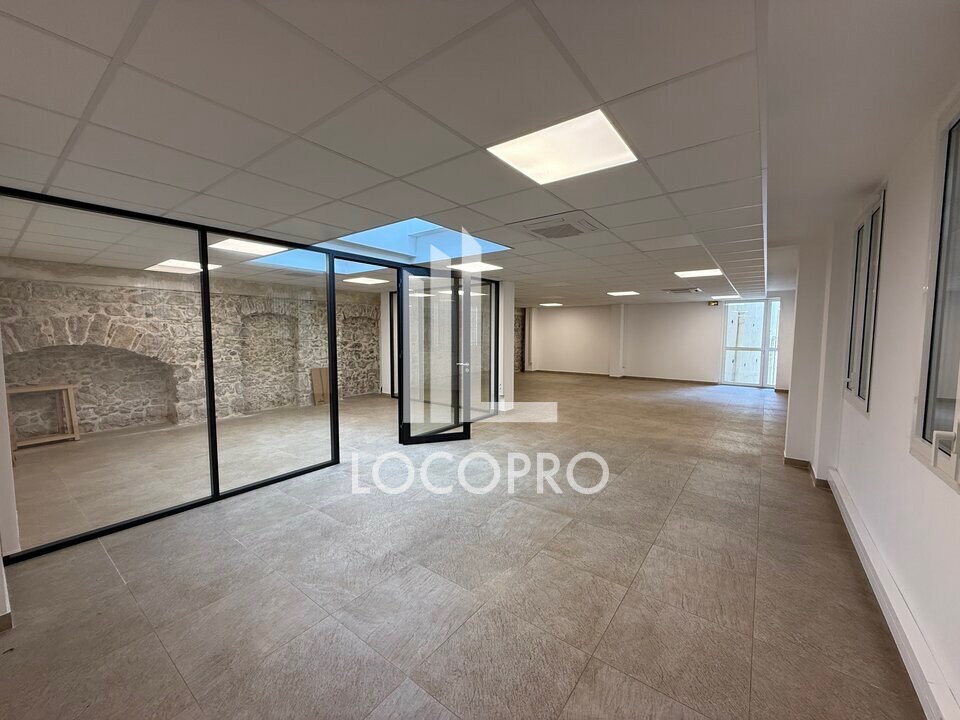 125 M² DE BUREAUX LOUÉS BOULEVARD CARABACEL